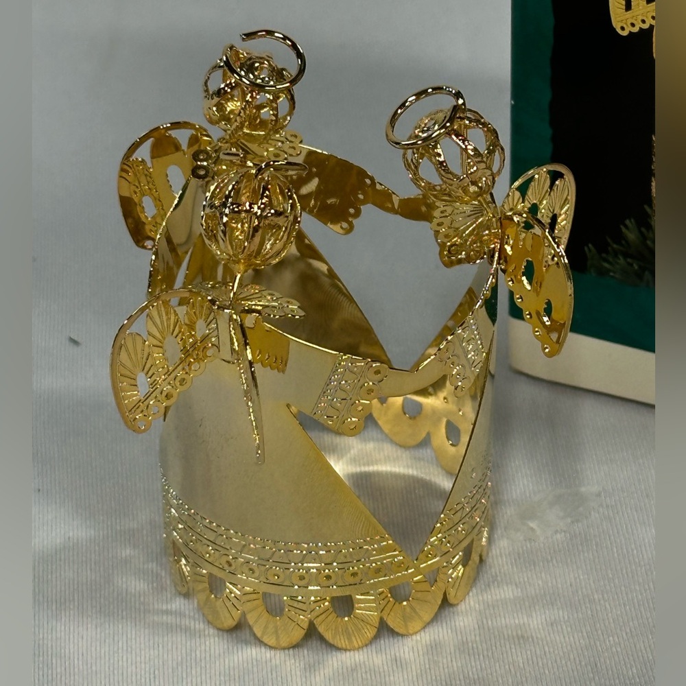 Vintage Hallmark “Dancing Angels” Tree-Topper - Picture 4 of 4